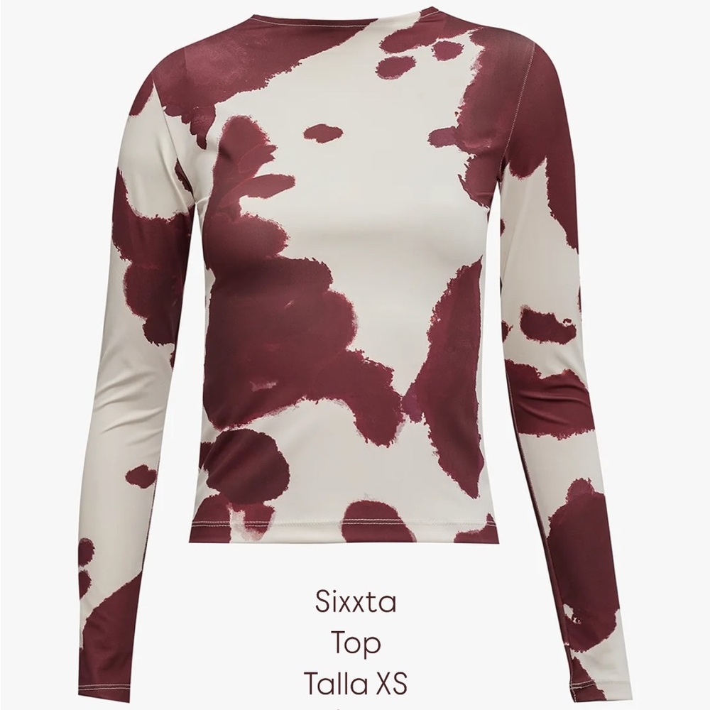 Burgundy Fitted Cow-print Long Sleeve Tee